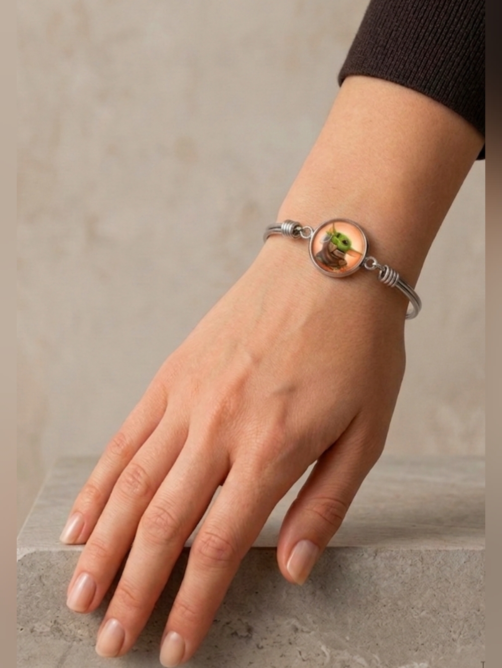 Like New Star Wars Mandalorian Baby Yoda Grogu Silver Braclet Jewlery